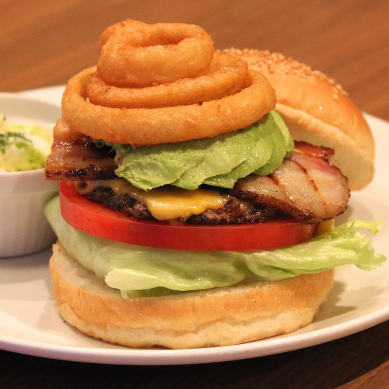 エブリシングバーガー(アメリカ料理 スキレットダイナー Skillet Diner)