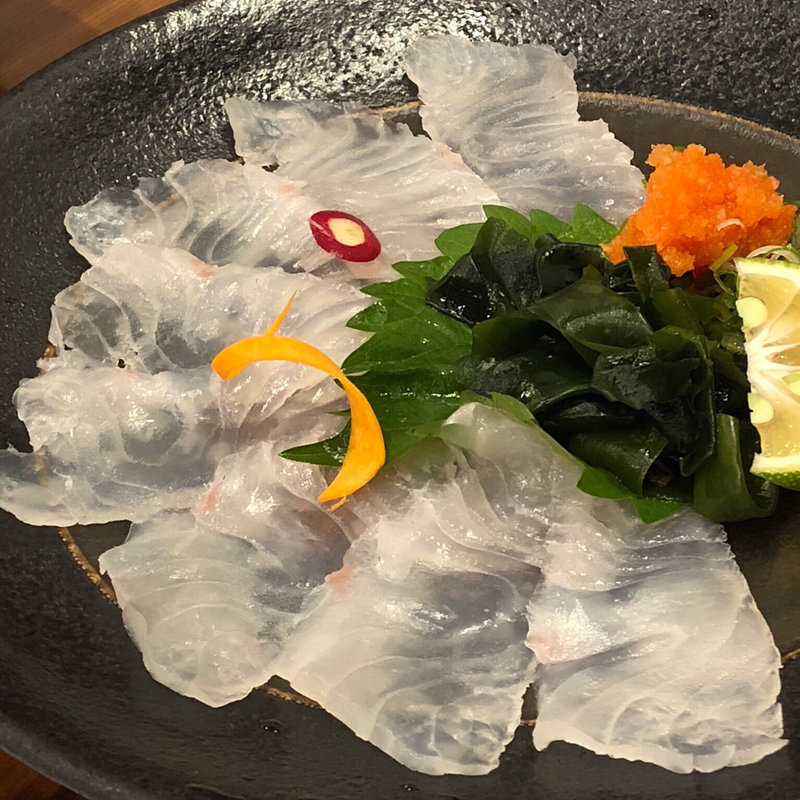 マダイ薄造り(奈良の酒蔵全部呑み うまっしゅ)