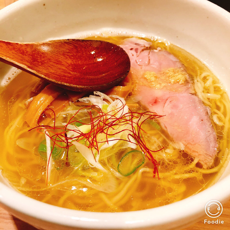 鶏煮干塩らーめん(はな・3)