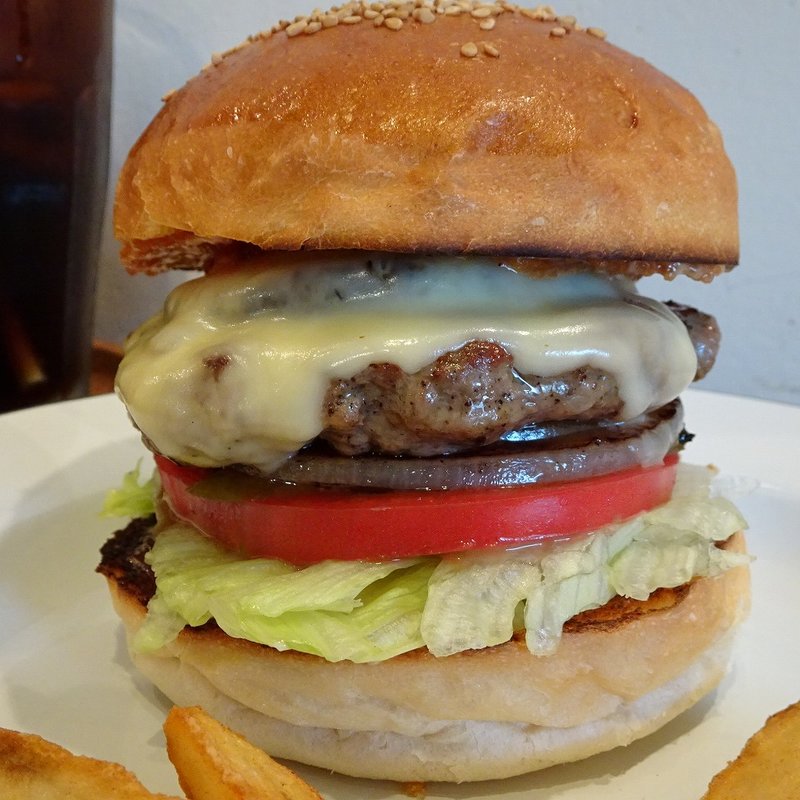 バーベキューパイナップルチーズバーガー(HELLO NEW DAY Hamburger)