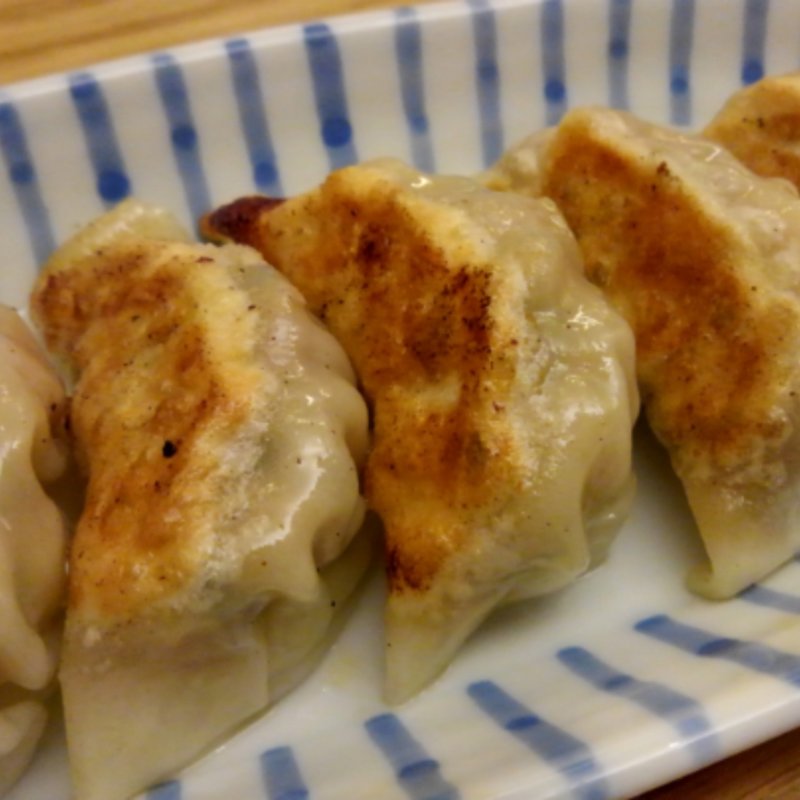 焼き餃子(希須林 青山 （キスリン）)