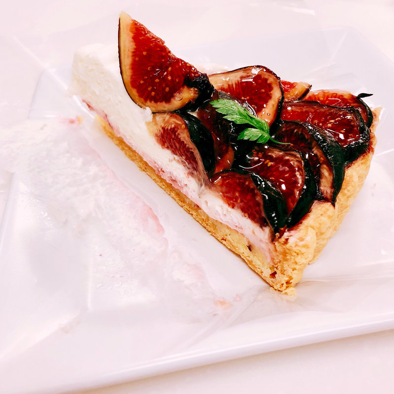 黒いちじくのタルト(フルーツピークス アルティザン エキュート大宮店)