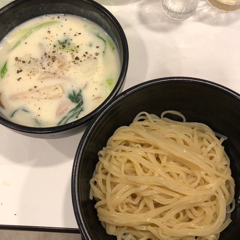 牡蠣のクリームつけ麺(ラーメン哲史)
