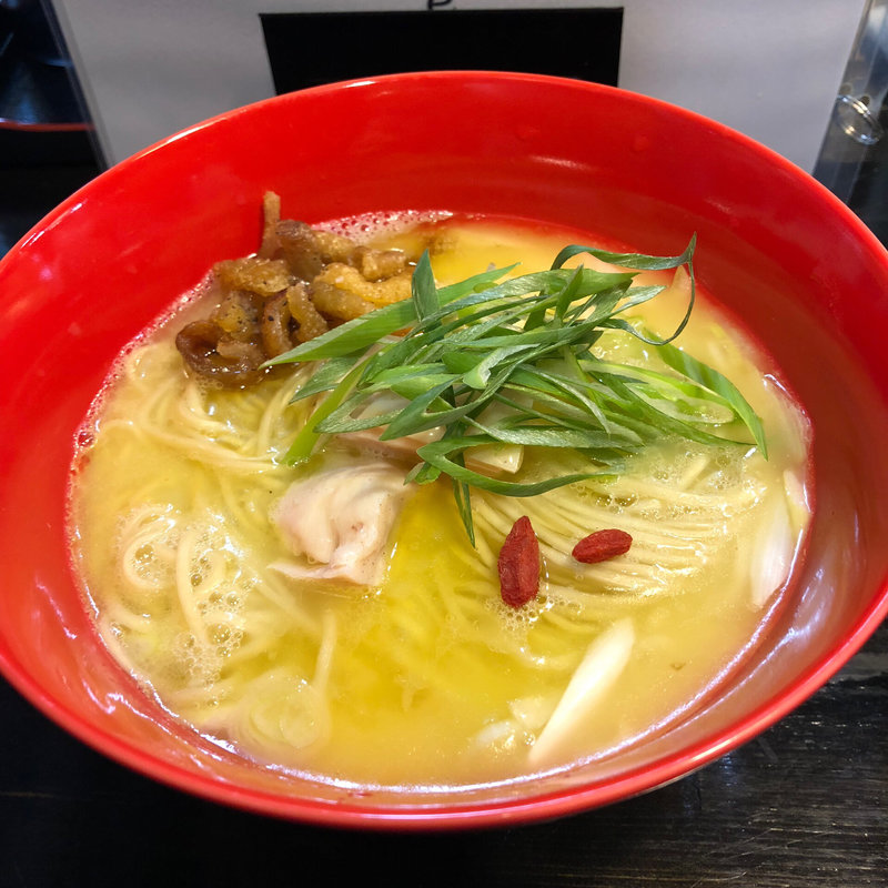 比内地鶏の鶏白湯(ロックンビリーS1 （スーパーワン）)