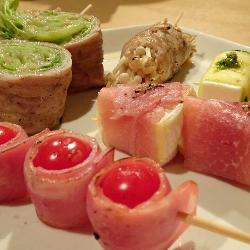 厳選肉やさい串5種盛り(隠れ家個室 チーズタッカルビ×炭火焼鳥 ひなた 京橋店)