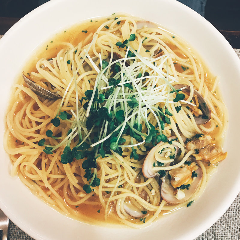 ボンゴレ(コクリコ)