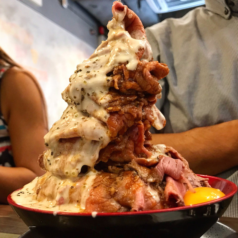 爆盛り！焼き牛丼(爆丼屋)