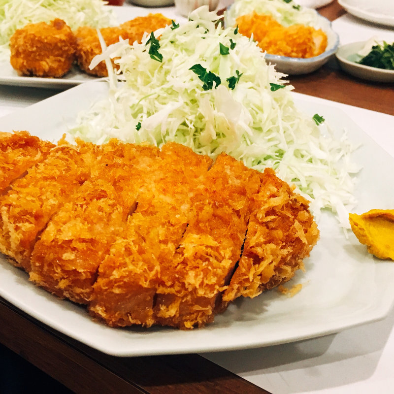 ロースカツ(あき山)