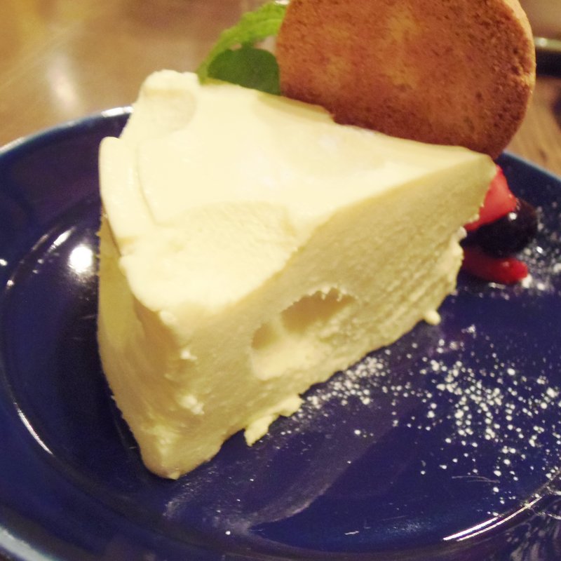 チーズ×チーズ×チーズ(Cheese Cheers Cafe 三宮)