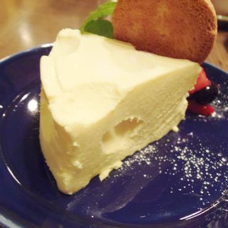 チーズ×チーズ×チーズ(Cheese Cheers Cafe 三宮)