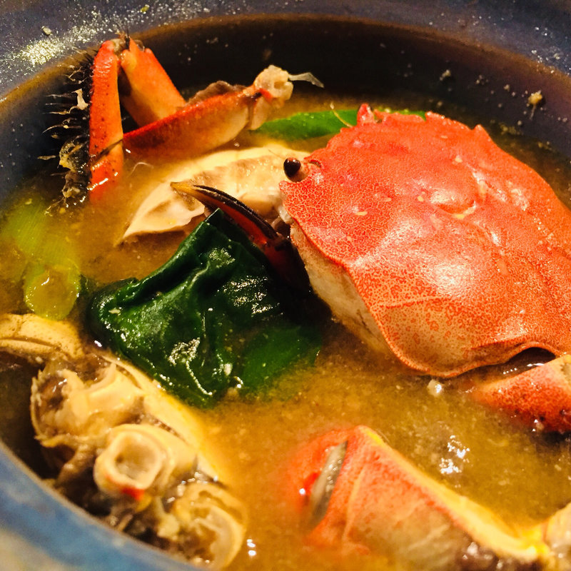 山太郎蟹と丘若芽の蟹汁(蟹採り名人のオッさん家)