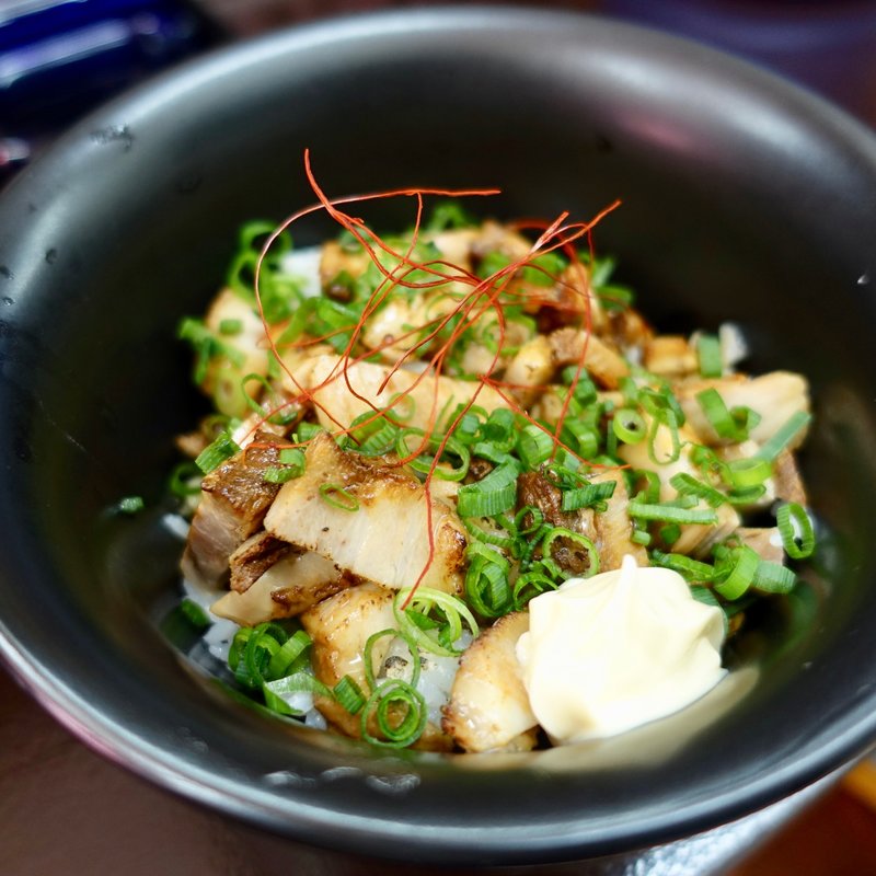 チャーシュー丼( 麺家 遊彩 )