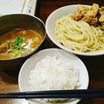 唐揚げモツつけ麺(横浜家系ラーメン 八事家)
