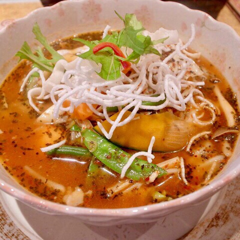 チキンカレー 虚空(マジックスパイス なにわ店)