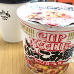 ぶっこみ飯 日清カップヌードル味