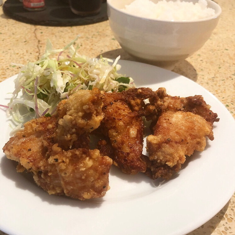 唐揚げ(マルキョウラーメン)