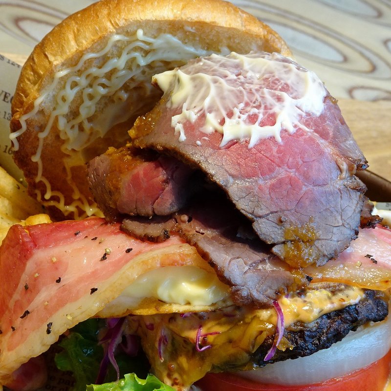 芦屋バーガー(FRANCY JEFFERS CAFE （フランシージェファーズカフェ）芦屋店)