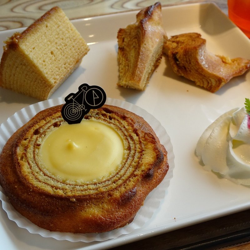 バウム食べ比べセット(FRANCY JEFFERS CAFE （フランシージェファーズカフェ）芦屋店)