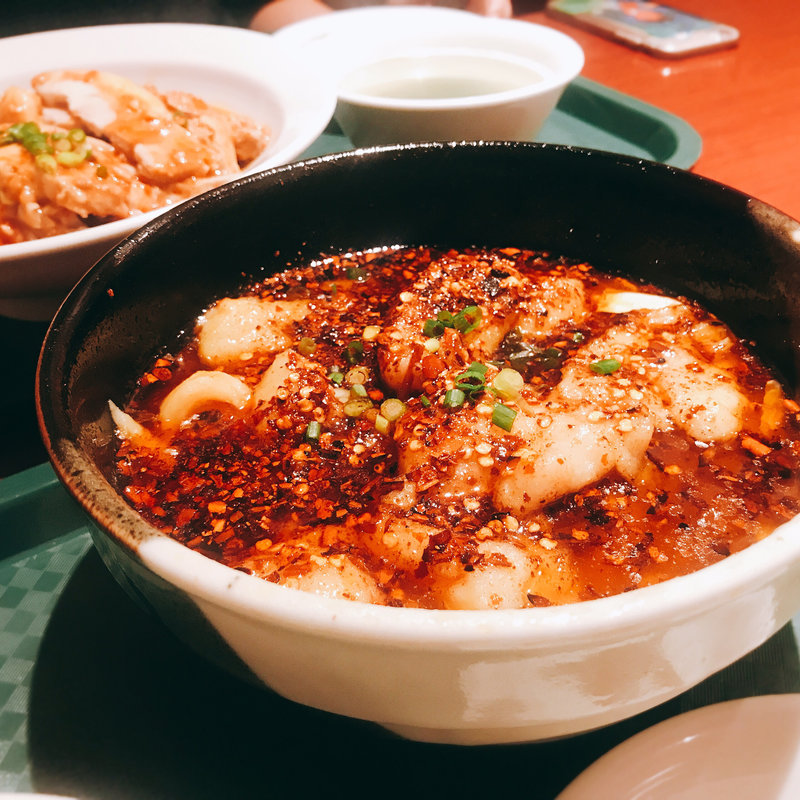 魚と野菜のピリ辛煮(湖南菜館)