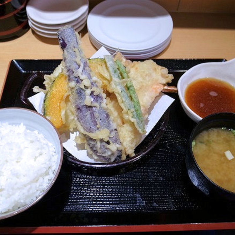 すずや天定食(天麩羅処 すずや)