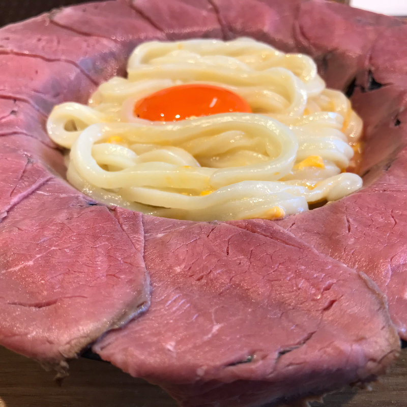 蛍池名物！肉釜玉うどん(マルヨシ製麺所)