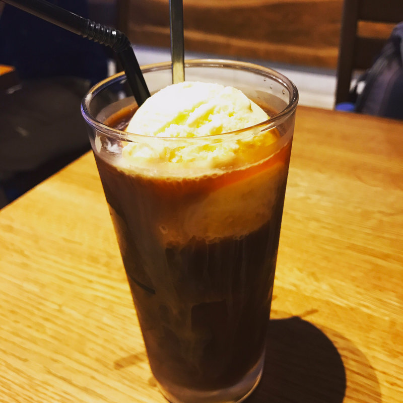 コールドブリューフロート(スターバックス コーヒー 初台1丁目店)