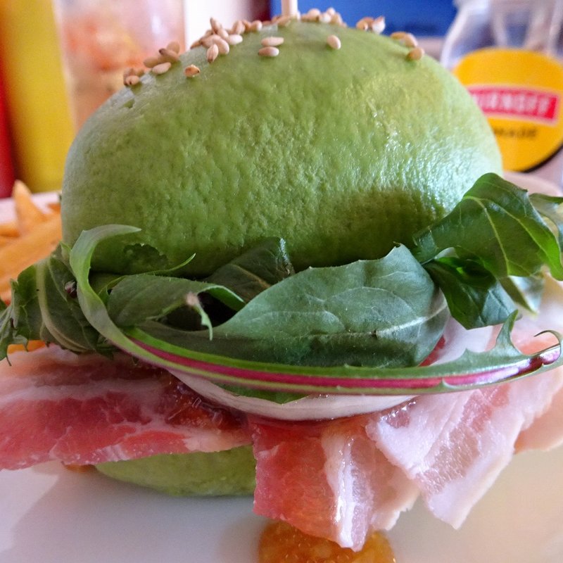 まるごとTHEアボカドバーガー(ティーズスターダイナー高槻本店/ T's Star Diner)