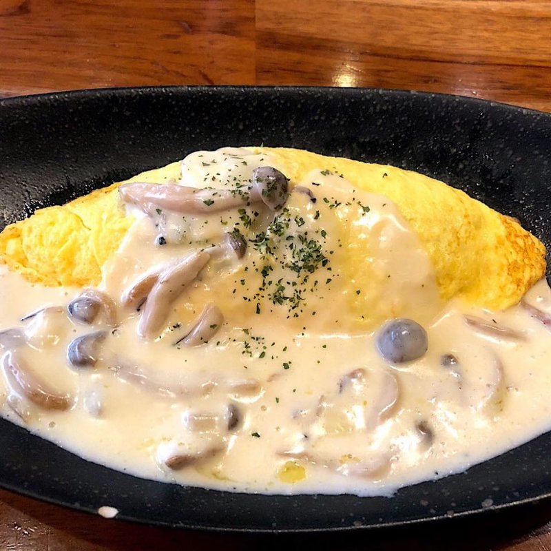 ポルチーニときのこのクリームソースオムライス(新和食 到 organic&dining)