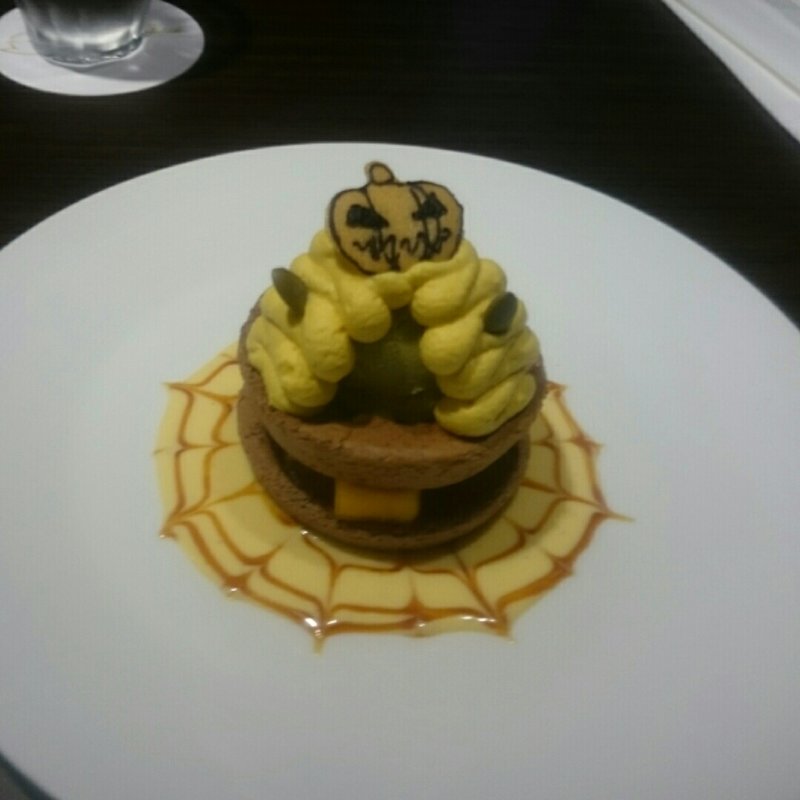 2018岡本シェフのハロウィンデザート(Rire Ginza(リール銀座))