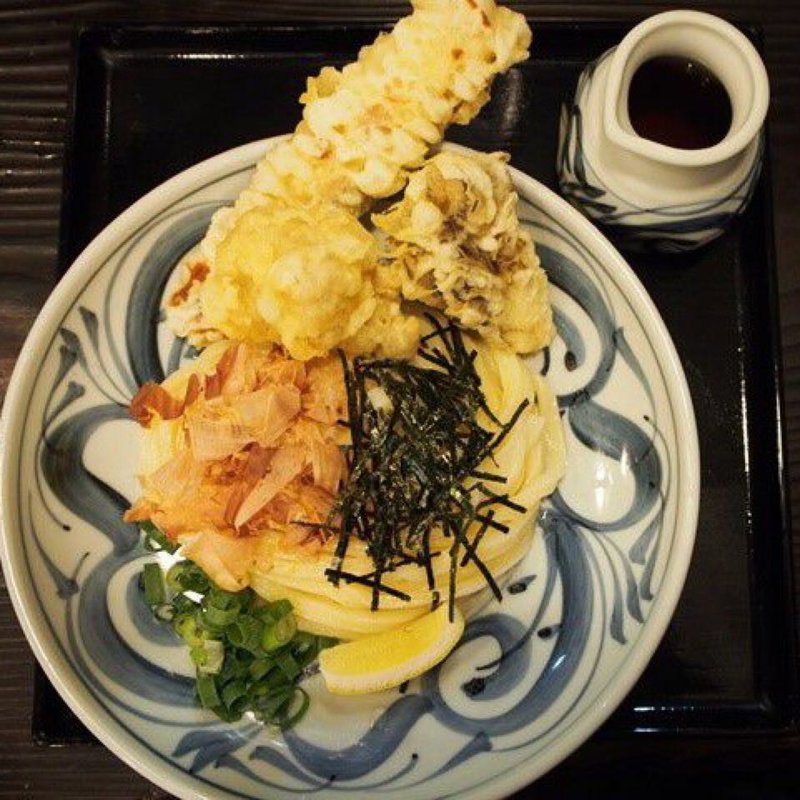 讃岐天(温・冷)(自家製生うどん 饂飩頑陣)