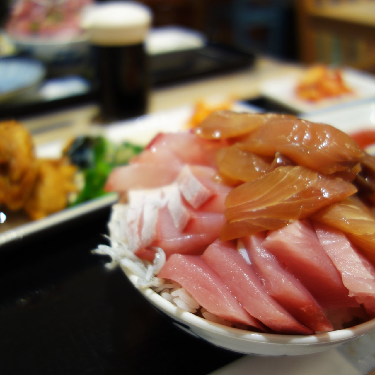 西鉄福岡 天神 駅周辺で食べられる海鮮丼ランキング Sarah サラ