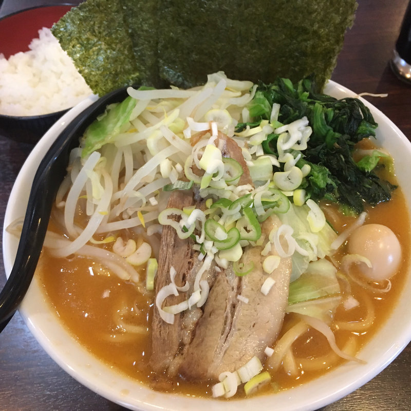味噌ラーメン(濃厚豚骨 大翔)