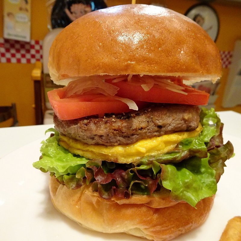 ベジタブルたまごバーガー＋パティ(アメリカンポップカフェ ビッグベリーマン 東大阪店)