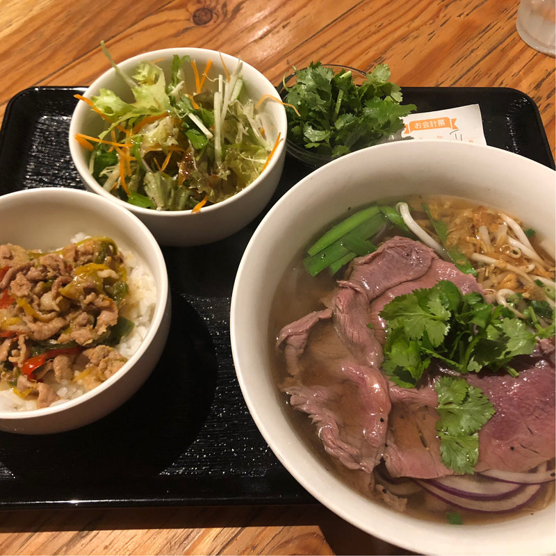 牛肉のフォーセット(ベトナムダイニング ハノイのホイさん２（ハイ） )