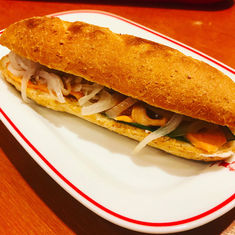 サーモン・クリームチーズサンド(カフェ・ベローチェ 綾瀬店)