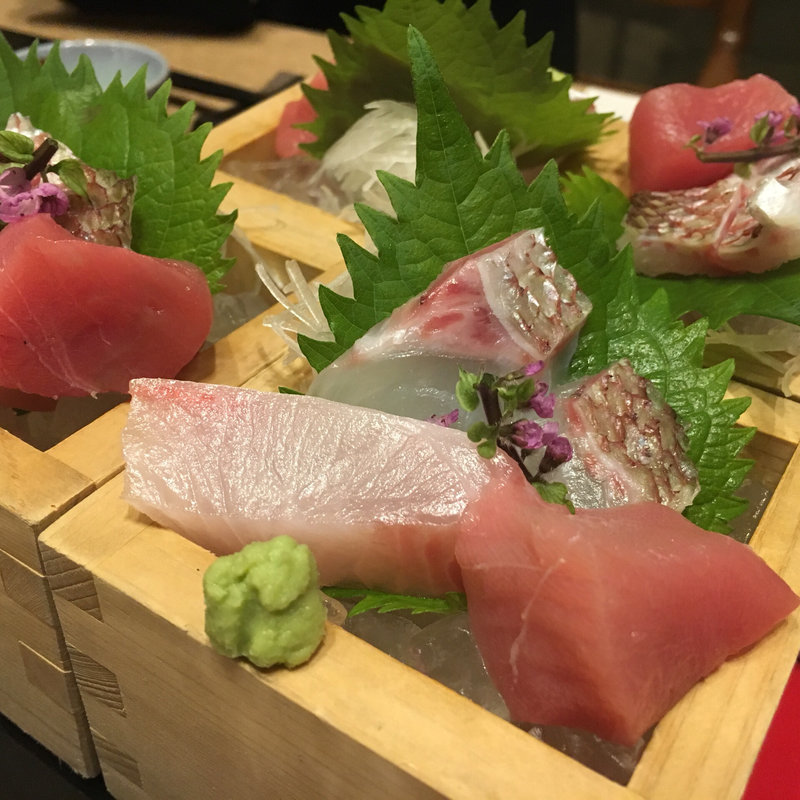 旬のお造り三種盛り(BASSIN バサン)