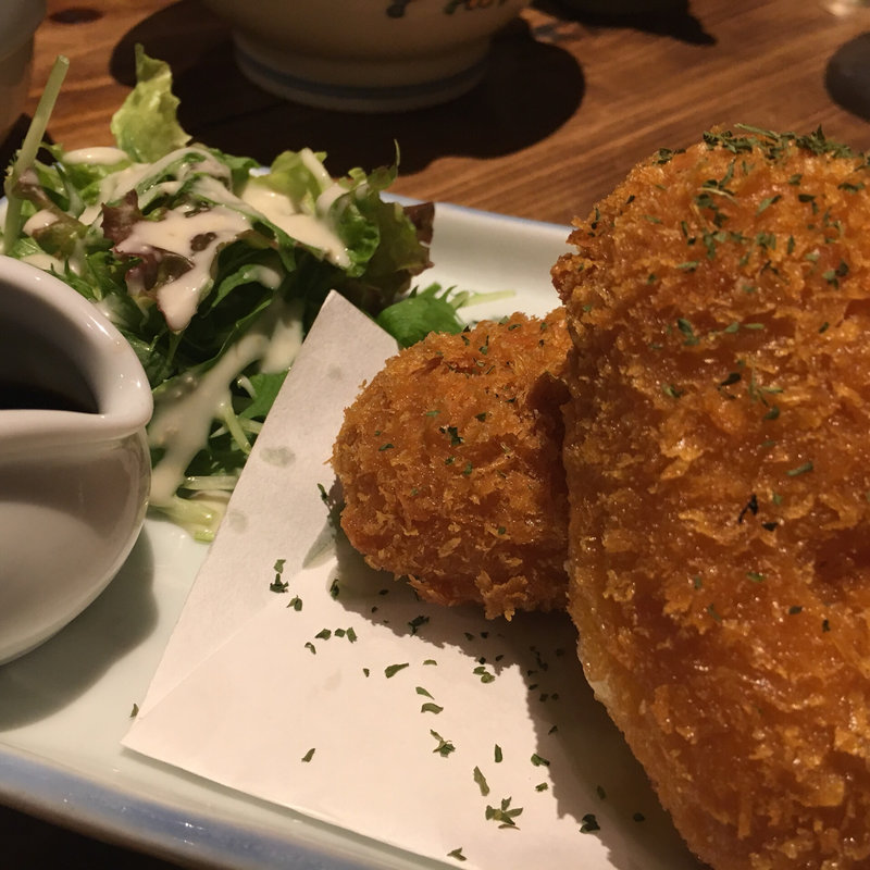 自家製ホワイトソースの蟹クリームコロッケ(たら福 大名店)