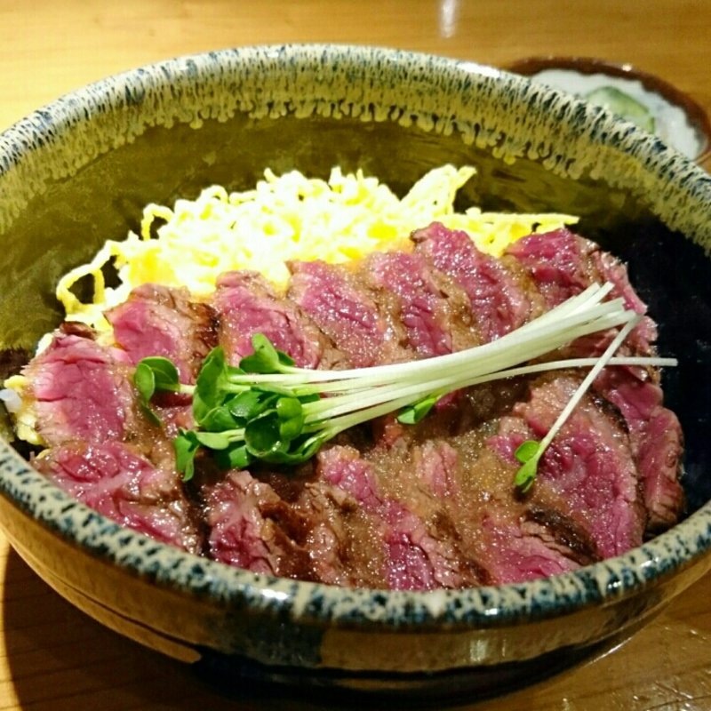牛サガリ丼(和食たかもと)