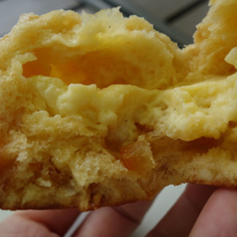 オレンジクリームパン(アドゥマン)