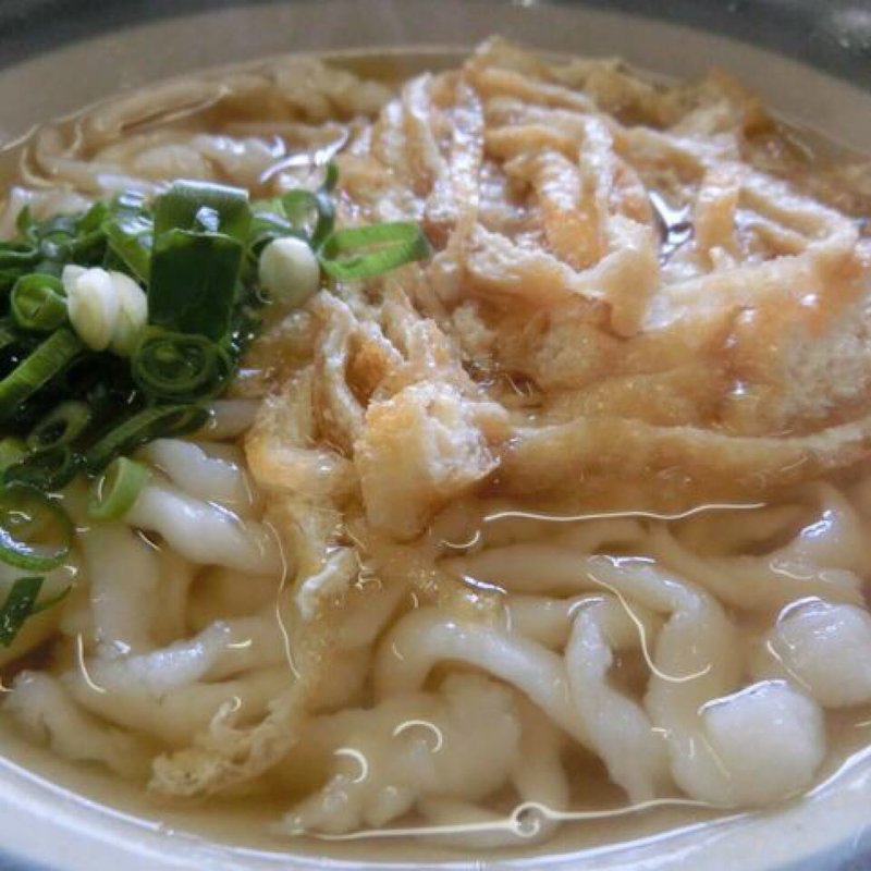 うどん(鳴ちゅるうどん)(舩本うどん 末広店 )