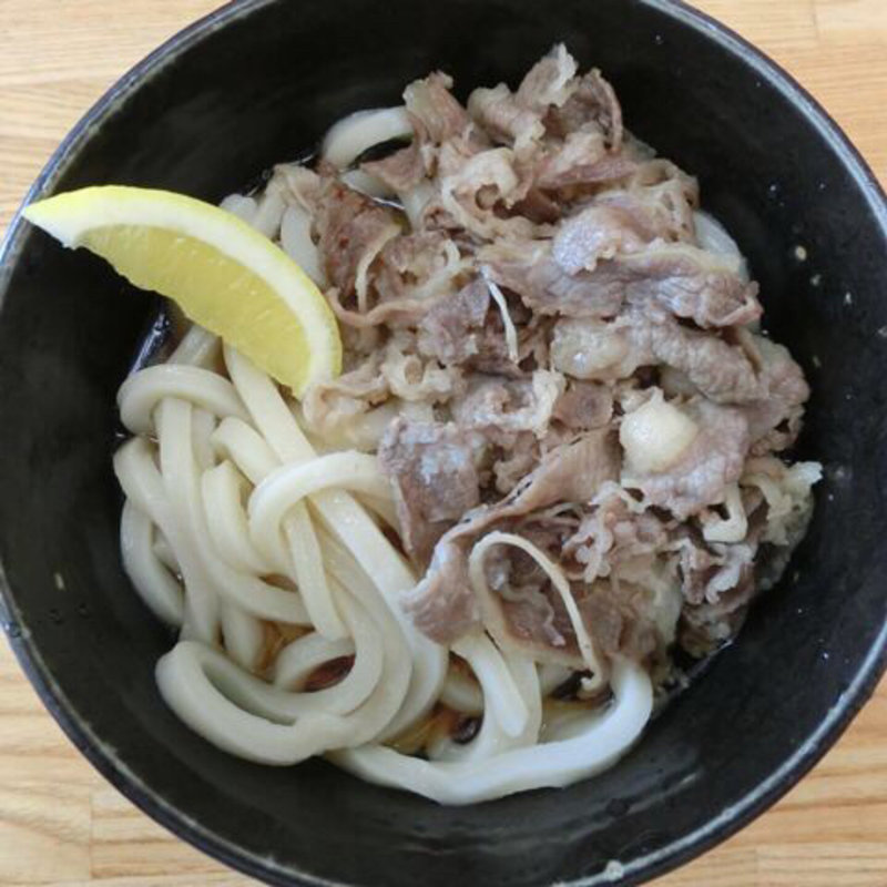 肉ぶっかけうどん(麺屋 はち芳 （セルフうどん　はち芳）)