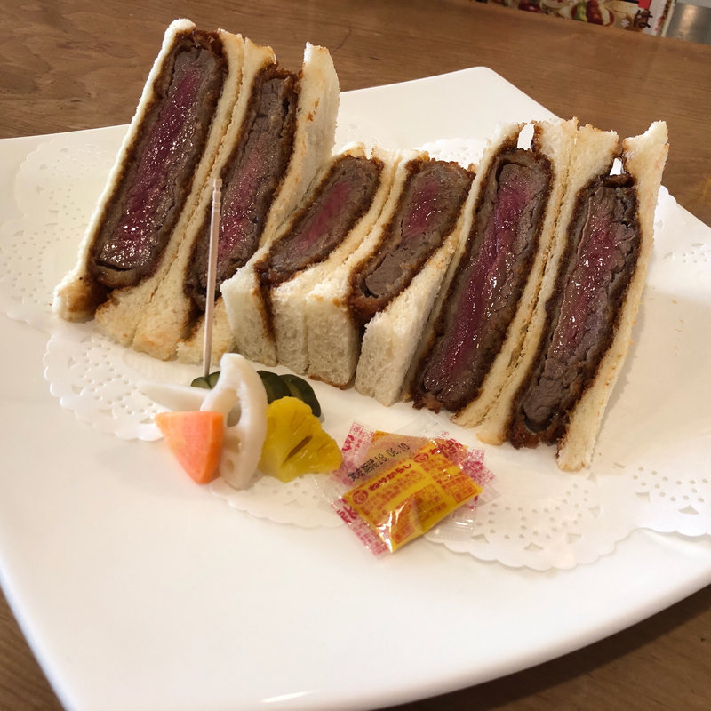 極上ビーフヘレカツサンド （一人前）(新世界グリル梵 銀座店)