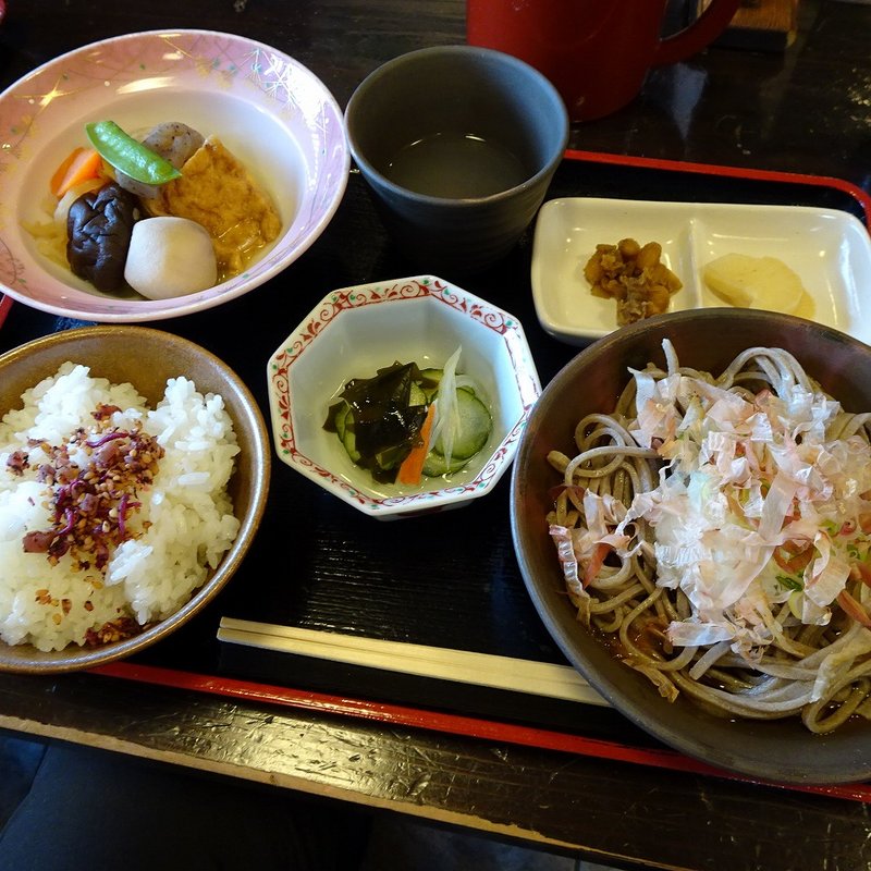 そば定食(おばちゃんの店 )