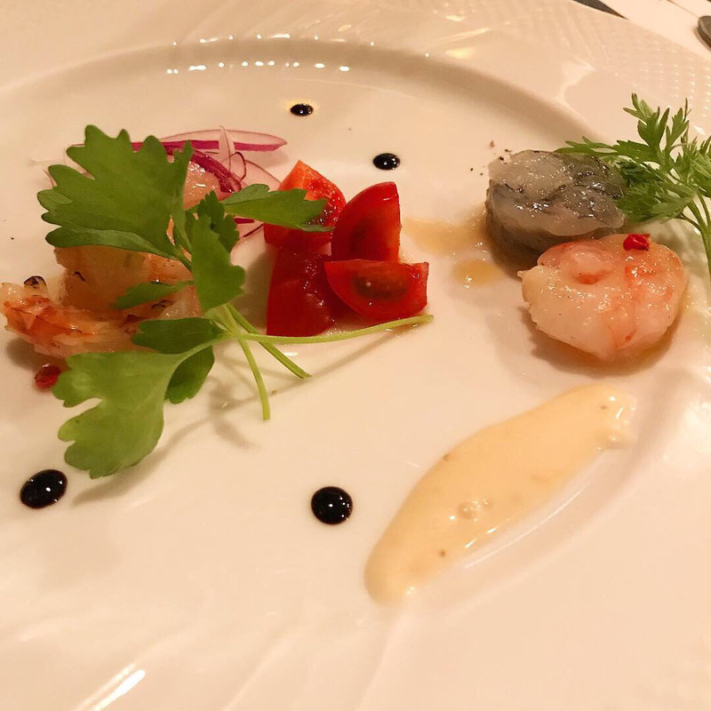 3種の海老のカルパッチョ(マダムシュリンプグレイス )