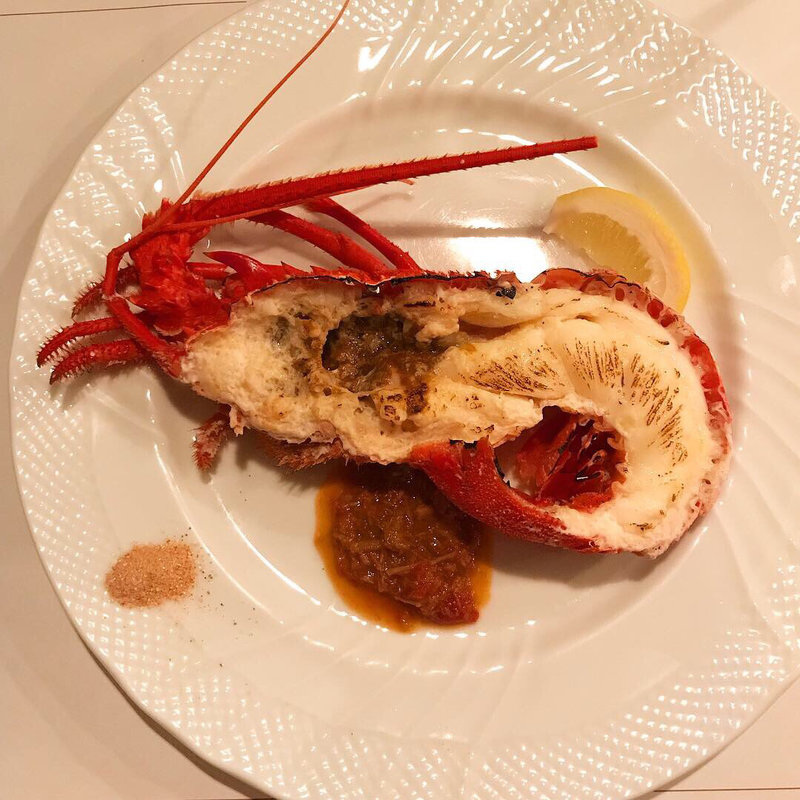 伊勢海老のグリル ラグーソース(マダムシュリンプグレイス )