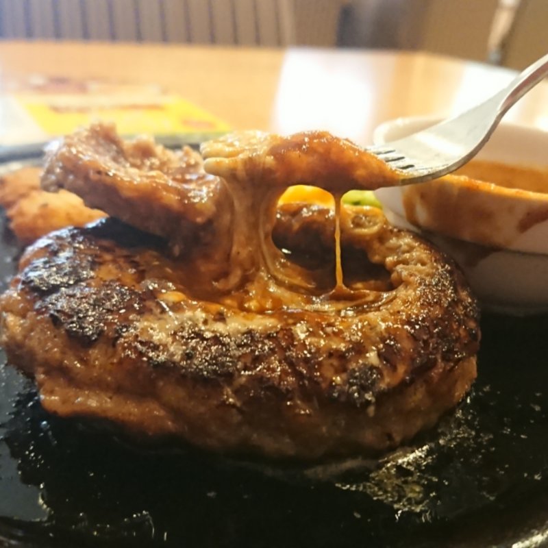 チーズインハンバーグ単品(ガスト あざみ野店)