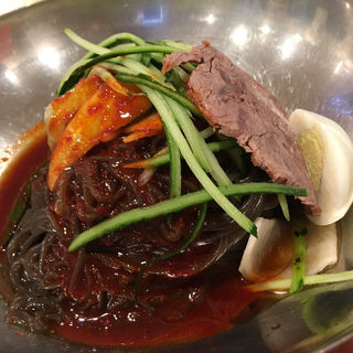 葛ビビン冷麺(Yu Chun Korean Restaurant)