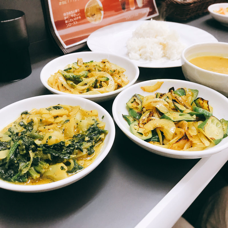 野菜カレーセット(美味キッチン 本場カレー バングラデシュ)
