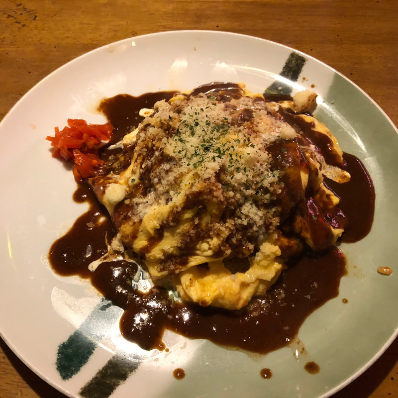 ふわふわ卵のオムライス(グリル＆洋食　アガペ )