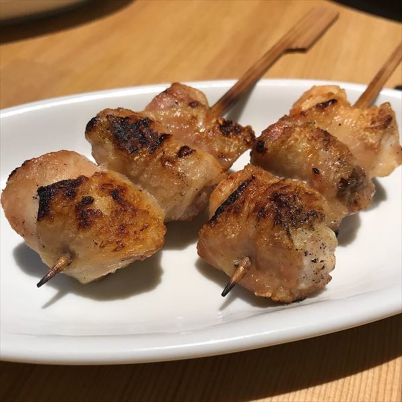 ももやき(クシヤキとワイン CASSIWA(カッシーワ) 東通り店)